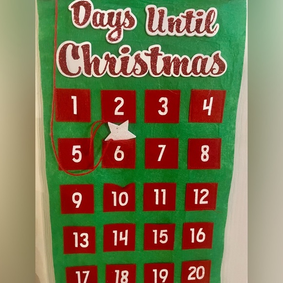 NWT elf on the shelf Fabric Christmas Countdown Wall Decor advent - Picture 6 of 8